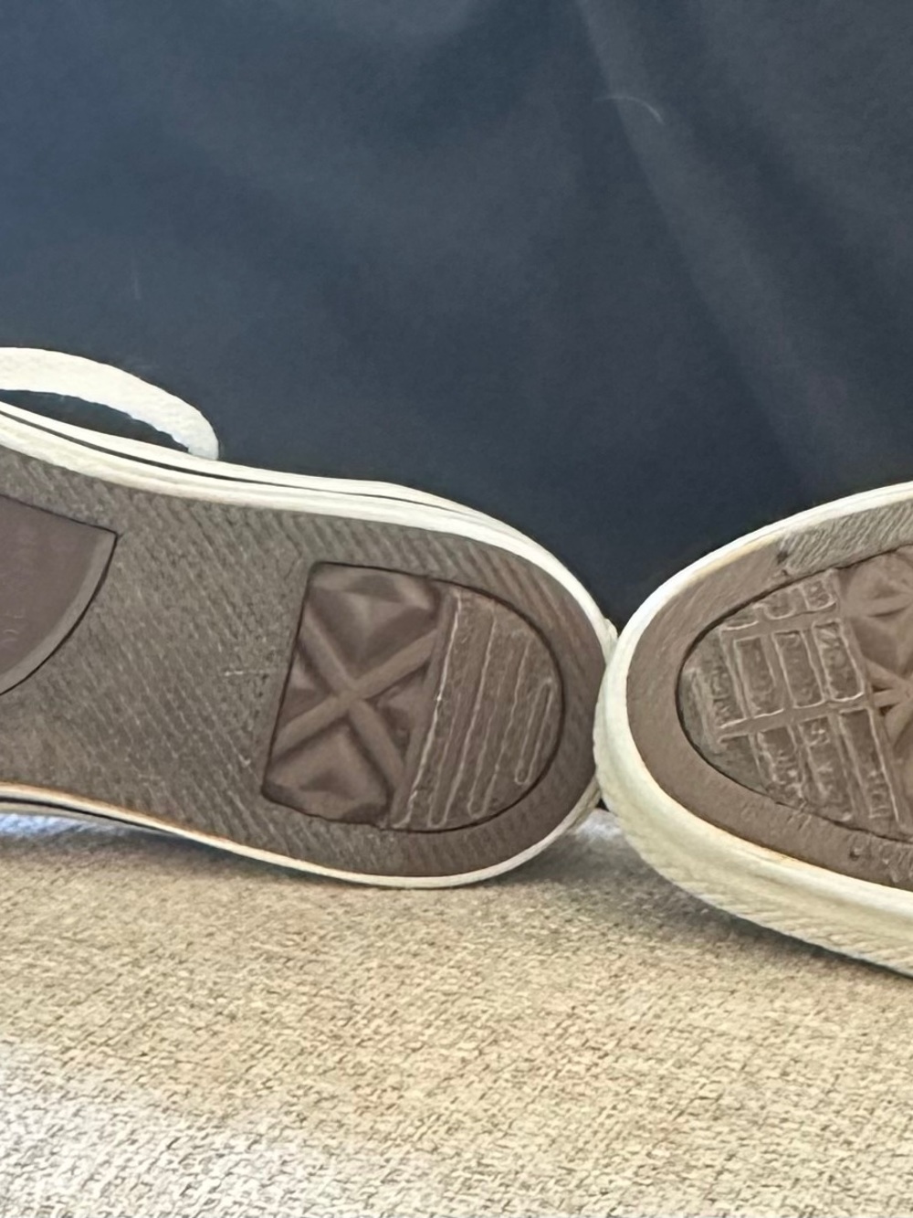 Converse Low-Top Sneakers in Gray with Pink Lining - Picture 3 of 5